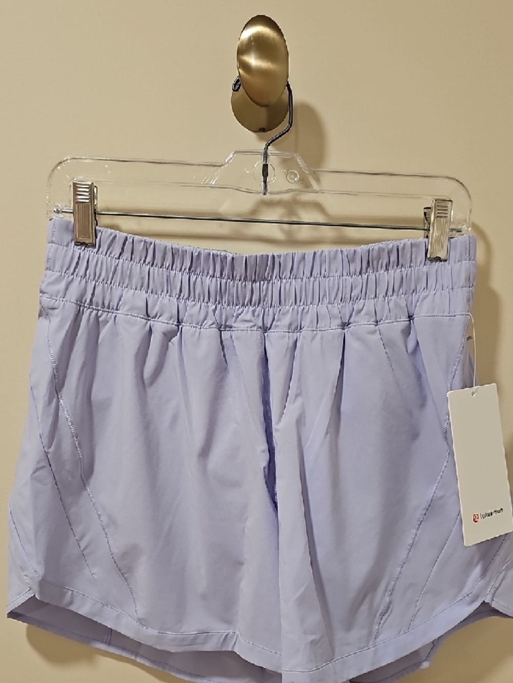 lululemon athletica Track That High Rise Short; 5" Lined; NWT; Size 10 - Picture 4 of 10